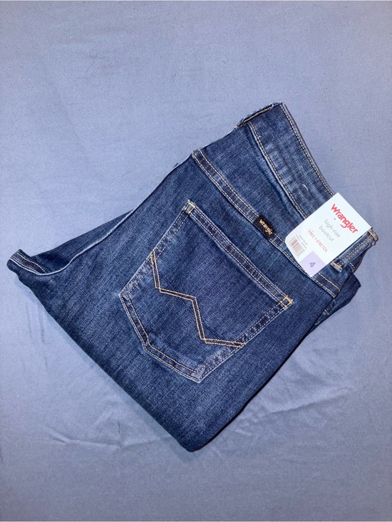Wrangler Denim - Wrangler High Rise Bootcut Jeans Size 4